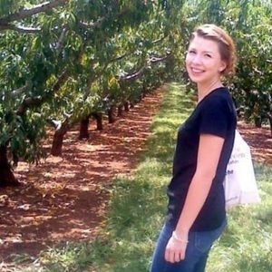 Meet your Posher, Melissa